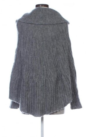 Poncsó Unbranded, Méret M, Szín Szürke, Ár 4 719 Ft