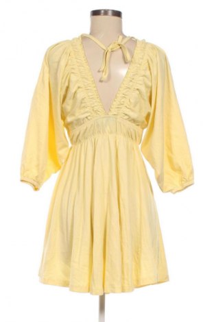 Рокля ASOS, Размер S, Цвят Жълт, Цена 25,00 €