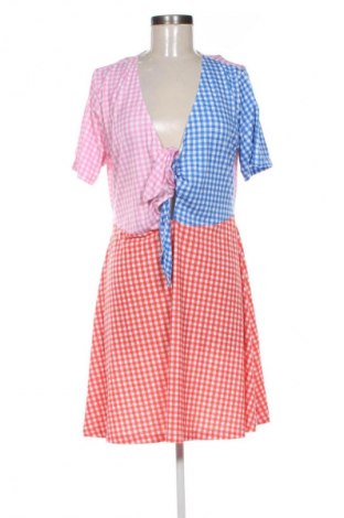 Šaty  ASOS, Velikost XL, Barva Vícebarevné, Cena  699,00 Kč