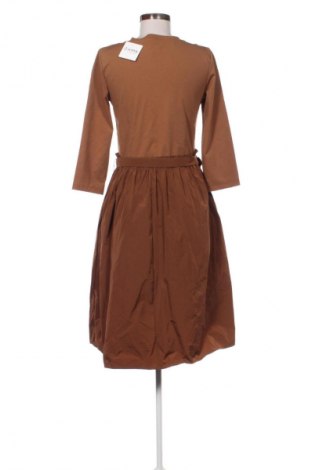 Sukienka Alesia, Rozmiar M, Kolor Brązowy, Cena 44,99 zł