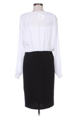 Рокля Anna Field, Размер XL, Цвят Многоцветен, Цена 11,24 €