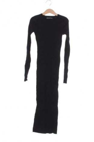 Sukienka Bershka, Rozmiar XS, Kolor Czarny, Cena 46,99 zł