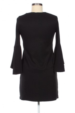 Šaty  Bershka, Velikost S, Barva Černá, Cena  199,00 Kč
