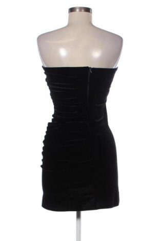 Ruha Bershka, Méret S, Szín Fekete, Ár 3 949 Ft