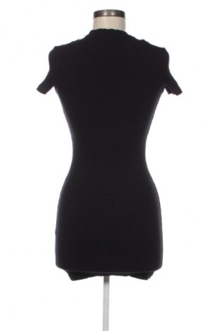 Ruha Bershka, Méret S, Szín Fekete, Ár 8 339 Ft