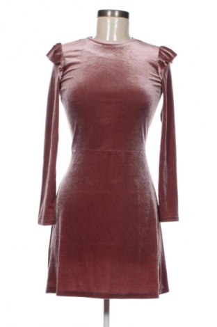 Šaty  Bershka, Velikost M, Barva Růžová, Cena  778,00 Kč