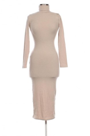 Φόρεμα Bershka, Μέγεθος XS, Χρώμα  Μπέζ, Τιμή 9,99 €