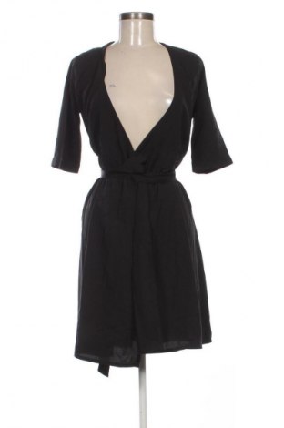 Šaty  Blend She, Velikost XS, Barva Černá, Cena  159,00 Kč