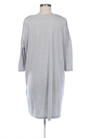 Šaty  Body By Tchibo, Velikost M, Barva Vícebarevné, Cena  279,00 Kč