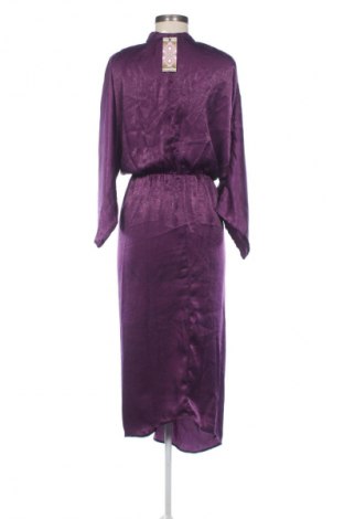 Kleid Boohoo, Größe S, Farbe Lila, Preis 44,99 €