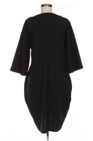 Šaty  Boohoo, Velikost XL, Barva Černá, Cena  389,00 Kč