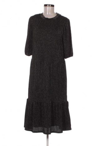 Φόρεμα C&A, Μέγεθος M, Χρώμα Πολύχρωμο, Τιμή 13,99 €