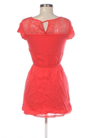 Ruha Clockhouse, Méret S, Szín Piros, Ár 2 499 Ft