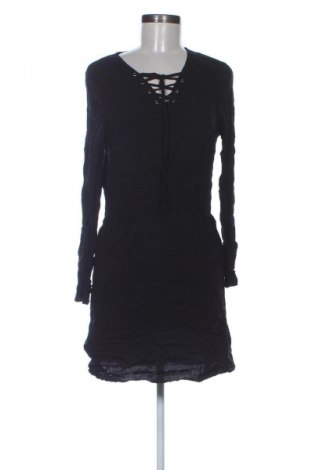 Рокля Colloseum, Размер L, Цвят Черен, Цена 5,11 €