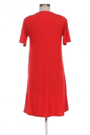 Ruha Cubus, Méret L, Szín Piros, Ár 3 469 Ft