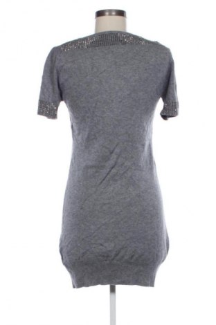 Ruha Evis, Méret M, Szín Szürke, Ár 5 219 Ft