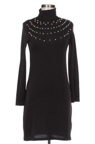 Sukienka Fisherfield, Rozmiar XS, Kolor Czarny, Cena 96,99 zł