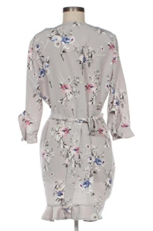 Φόρεμα Girls On Film, Μέγεθος XL, Χρώμα Πολύχρωμο, Τιμή 23,26 €