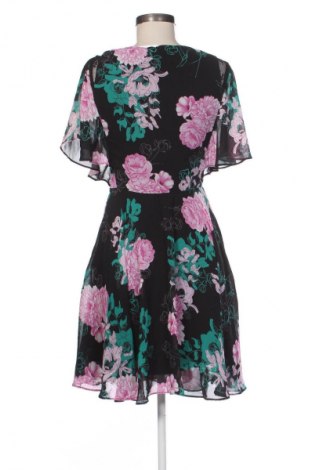 Šaty  Guess, Velikost S, Barva Vícebarevné, Cena  1 609,00 Kč