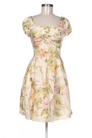 Šaty  Guess, Velikost S, Barva Vícebarevné, Cena  1 399,00 Kč