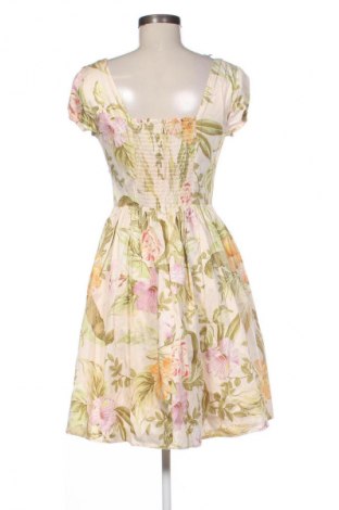 Šaty  Guess, Velikost S, Barva Vícebarevné, Cena  1 399,00 Kč