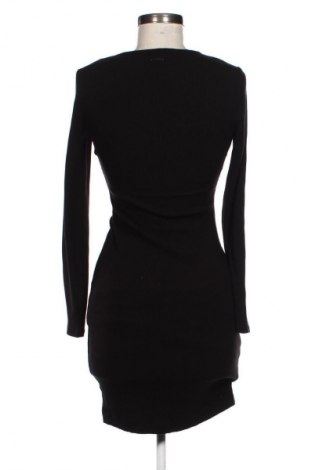 Šaty  Guess, Velikost S, Barva Černá, Cena  729,00 Kč