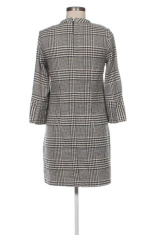 Kleid H&M, Größe M, Farbe Mehrfarbig, Preis € 6,99