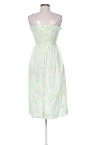 Рокля H&M, Размер S, Цвят Многоцветен, Цена 20,45 €