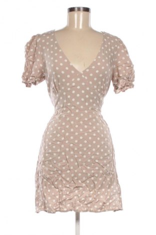 Рокля H&M Divided, Размер XL, Цвят Многоцветен, Цена 6,13 €