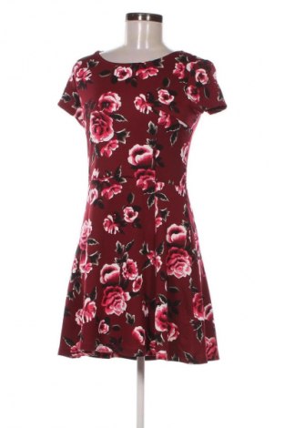 Рокля H&M Divided, Размер M, Цвят Многоцветен, Цена 3,57 €