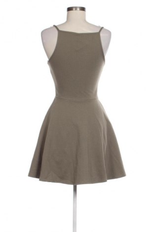 Šaty  H&M Divided, Velikost S, Barva Zelená, Cena  179,00 Kč