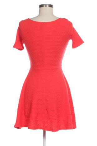 Šaty  H&M Divided, Velikost S, Barva Červená, Cena  219,00 Kč