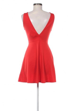 Šaty  H&M Divided, Velikost M, Barva Červená, Cena  239,00 Kč