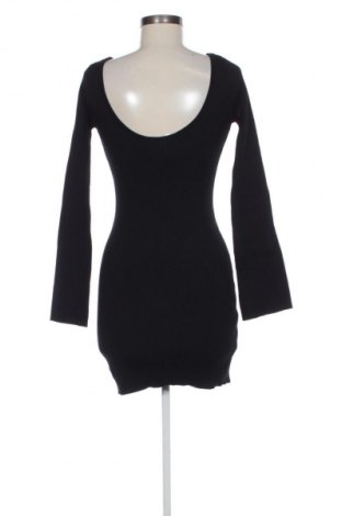 Šaty  H&M Divided, Velikost S, Barva Černá, Cena  119,00 Kč