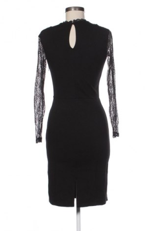 Рокля Irl, Размер M, Цвят Черен, Цена 20,45 €