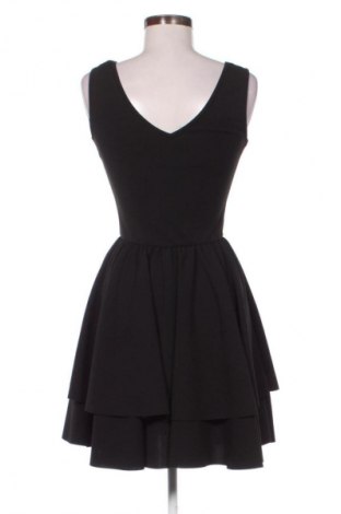 Sukienka Jordannis, Rozmiar S, Kolor Czarny, Cena 107,99 zł