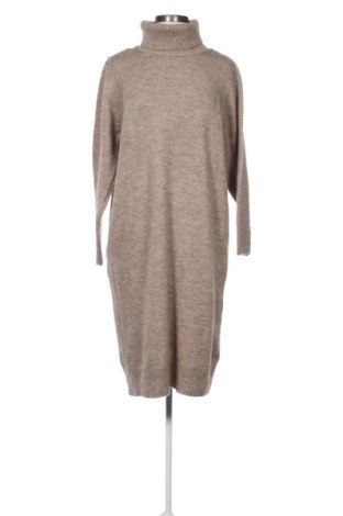 Рокля LC Waikiki, Размер M, Цвят Бежов, Цена 12,78 €