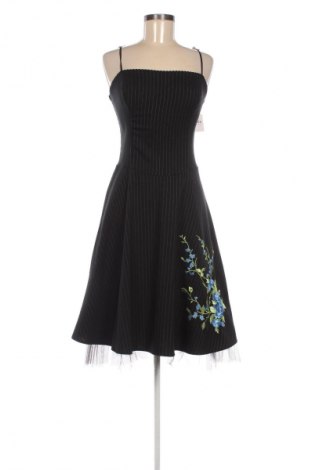 Šaty  La Belle, Velikost M, Barva Vícebarevné, Cena  452,00 Kč