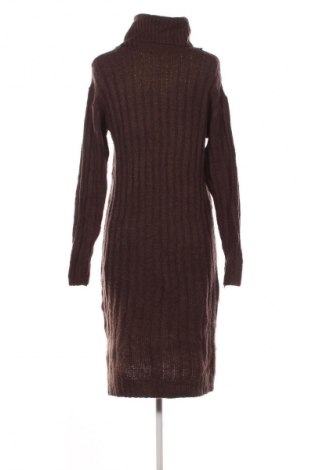 Ruha Lager 157, Méret S, Szín Barna, Ár 3 689 Ft