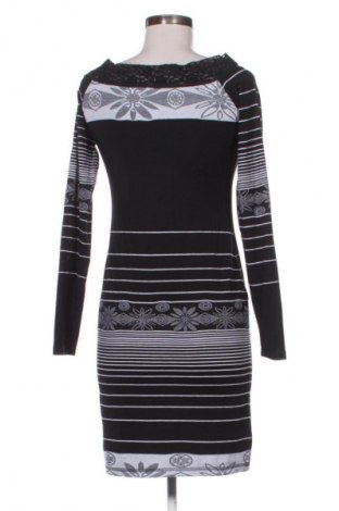 Šaty  Lucy, Velikost L, Barva Vícebarevné, Cena  567,00 Kč