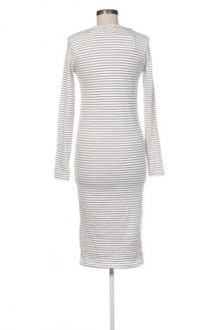 Šaty  Mamalicious, Velikost M, Barva Vícebarevné, Cena  1 105,00 Kč