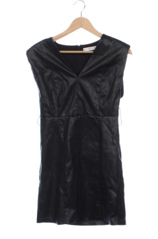 Šaty  Mango, Velikost M, Barva Černá, Cena  489,00 Kč