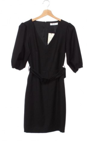 Šaty  Mango, Velikost XS, Barva Černá, Cena  421,00 Kč
