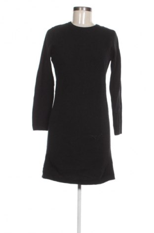 Šaty  Mango, Velikost M, Barva Černá, Cena  493,00 Kč