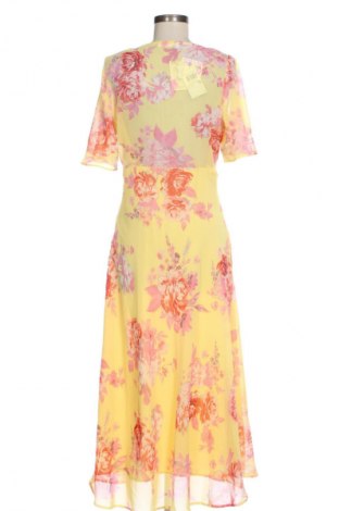 Рокля Mango, Размер M, Цвят Многоцветен, Цена 48,00 €