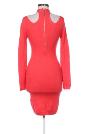 Sukienka Mc Lorene, Rozmiar M, Kolor Czerwony, Cena 88,99 zł