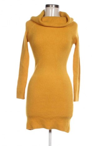 Šaty  Mc Lorene, Velikost S, Barva Žlutá, Cena  189,00 Kč