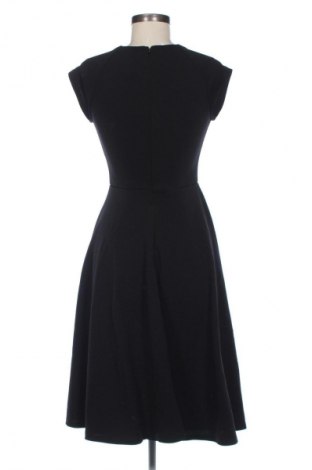 Рокля ModCloth, Размер M, Цвят Черен, Цена 23,00 €