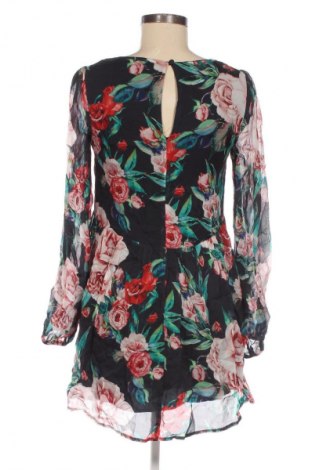 Šaty  Mohito, Velikost M, Barva Vícebarevné, Cena  566,00 Kč