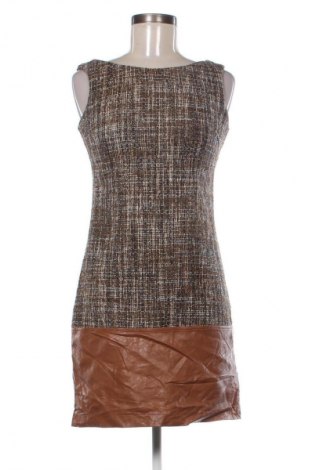 Рокля Nadine, Размер XS, Цвят Многоцветен, Цена 11,75 €